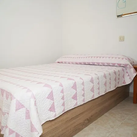 Apartamento En Edificio Habitat Playa Del Ingles. San Bartolomé